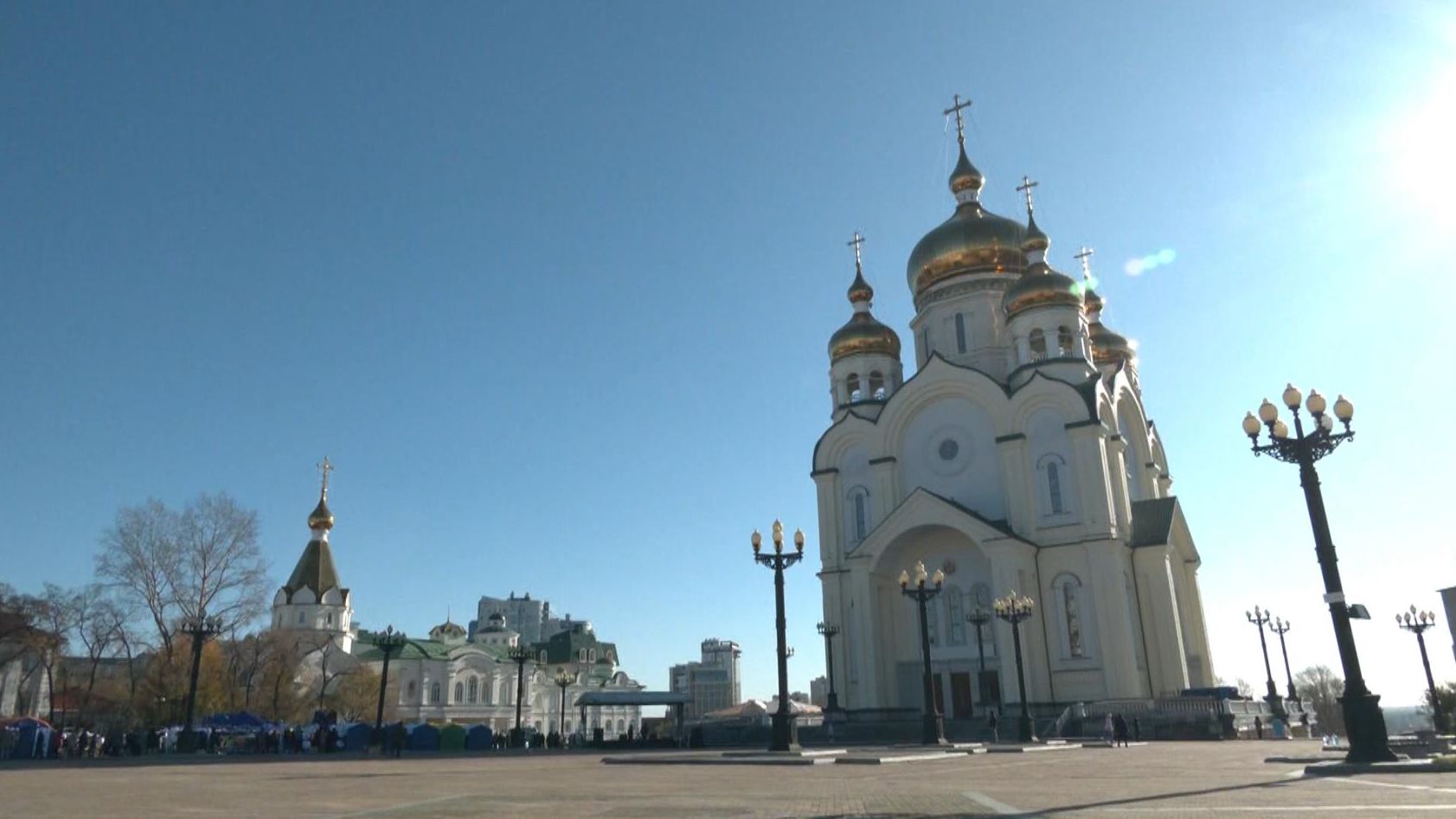 День Белого цветка в помощь участникам СВО прошёл в Хабаровске | 23.10.2023  | Хабаровск - БезФормата