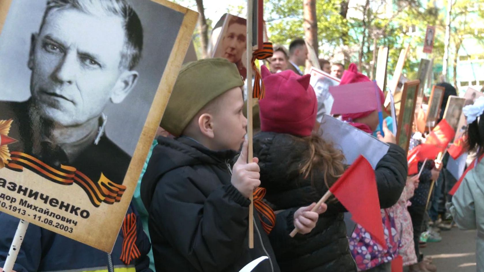 Шествие Бессмертного полка прошло в детском саду № 106 Хабаровска |  07.05.2024 | Хабаровск - БезФормата